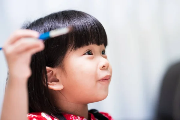 귀엽고 귀여운 아이는 미소를 짓습니다 아시아 — 스톡 사진