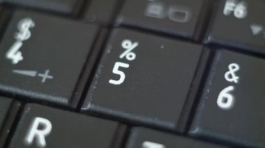 Düğme Pc yazarak klavye siyah