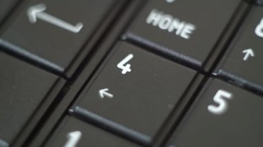 Düğme Pc yazarak klavye siyah