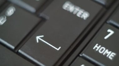 Düğme Pc yazarak klavye siyah