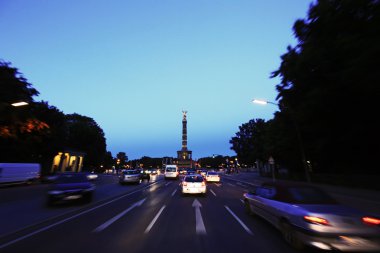 Berlin - gece sürücü