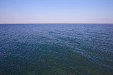 Güzel ve sakin bir havada Baltık Denizi