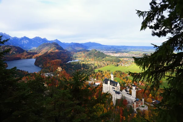 Neuschwanstein Castle - Замок Нойшванштайн — стоковое фото