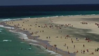 Beach - zaman atlamalı