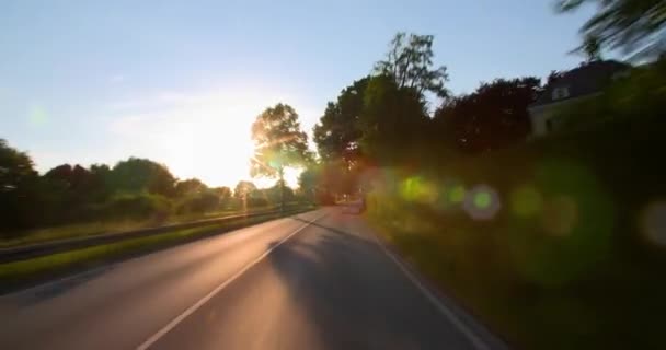 Rijden een auto-POV-weg bij zonsondergang-deel 8 van 8 — Stockvideo