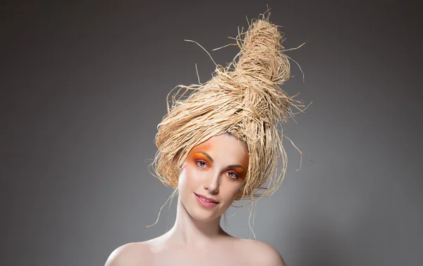 Girl with Hay on her head — Stock Photo, Image