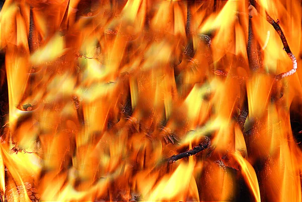 Flammen Des Starken Feuers Brennen Sehr Hell — Stockfoto