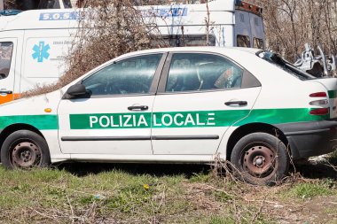 Kaza İtalyan polis arabası