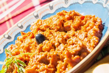 ev yapımı Hint turşusu