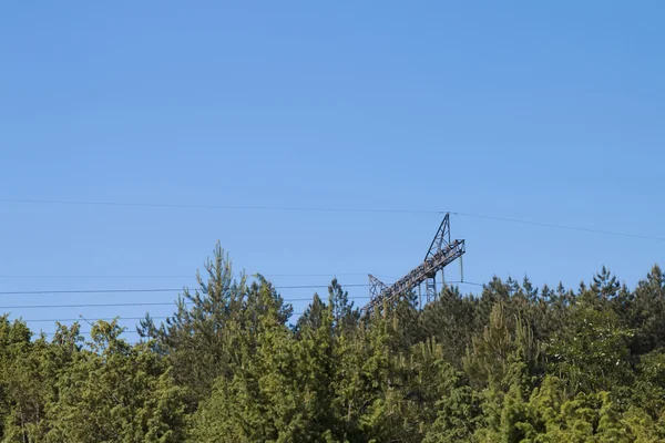Silhouette en pylône de transport d'électricité haute tension — Photo