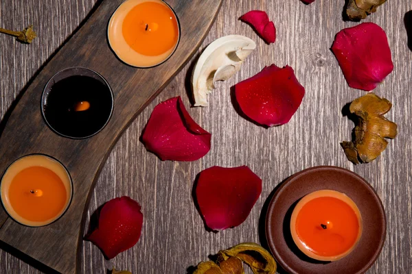 Rose Petals, Potpourri og Candles – stockfoto