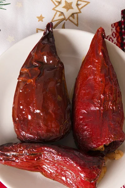 Rote Paprika gefüllt mit Bohnen — Stockfoto