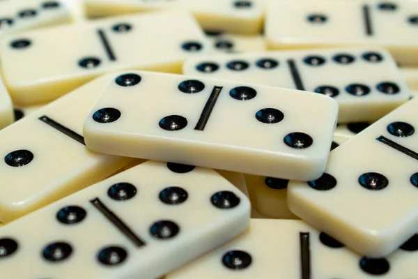 Domino Board Game Company Friends — Stock Photo, Image