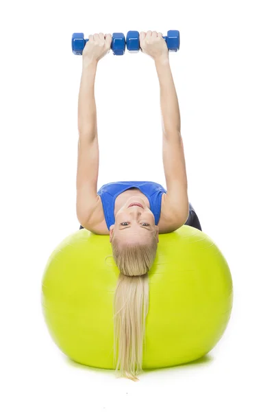 Woman exercising with weights — Stock Photo, Image