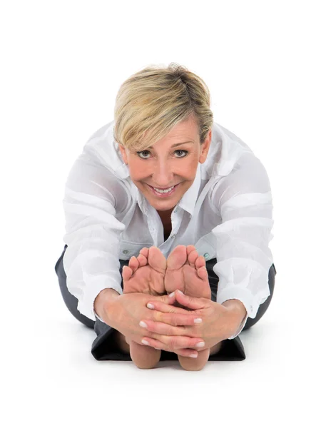 Manager vrouw doen yoga op witte achtergrond — Stockfoto