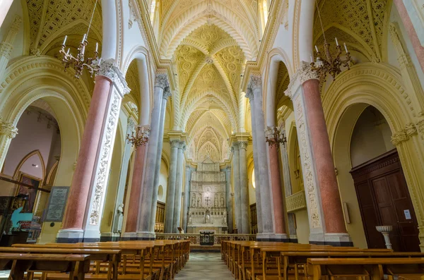 Innenraum der Kathedrale von erice, santa maria assunta. sizilien, italien. — Stockfoto