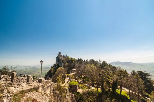 Fortaleza de Guaita (Rocca della Guaita), castillo en San Marino Re — Foto de Stock