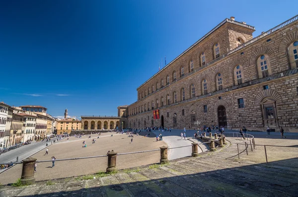 Palazzo Pitti, is a vast mainly Renaissance palace in Florence. — Stock Photo, Image