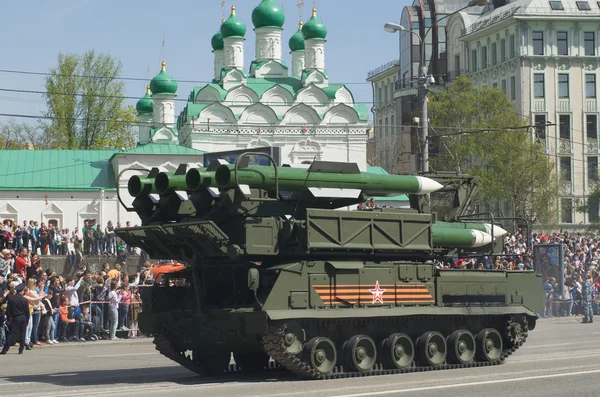 Buk system is a self-propelled, medium-range surface-to-air. — Stock Photo, Image