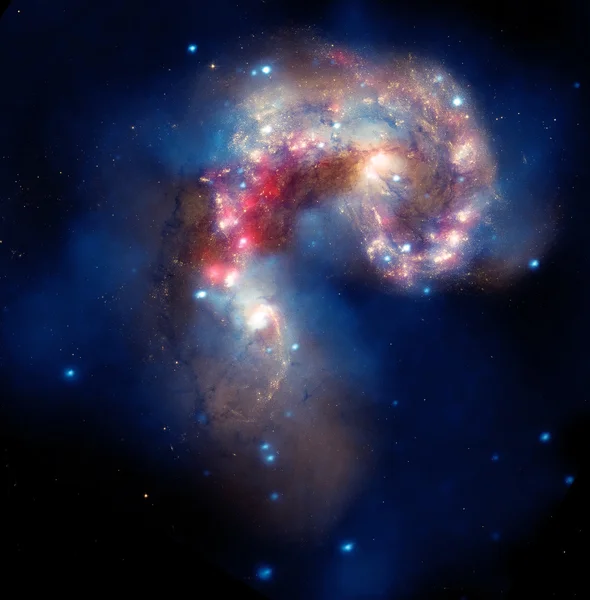 De antennes sterrenstelsels zijn sterrenstelsels in het sterrenbeeld Corvus. — Stockfoto