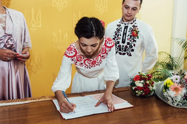 Registo oficial do casamento — Fotografia de Stock