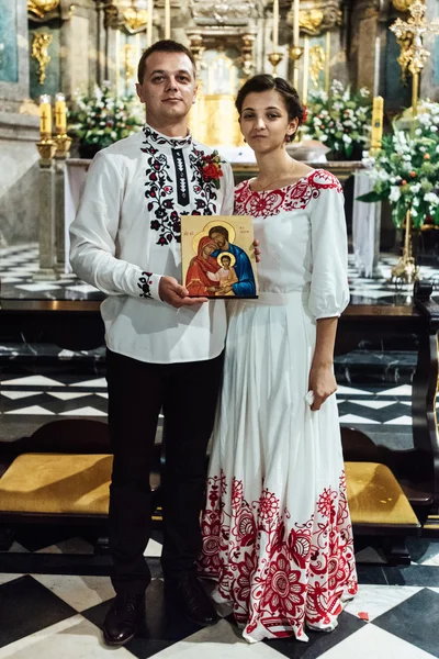 교회에서의 결혼식 — 스톡 사진