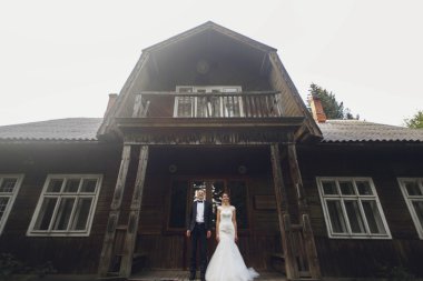 lüks gelin ve şık damat