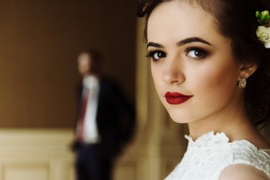 şık gelin ve zarif damat