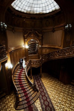 şık gelin ve zarif damat