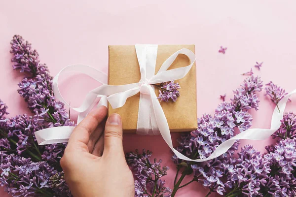 Dia Das Mães Felizes Dia Dos Namorados Flat Lay Mão — Fotografia de Stock