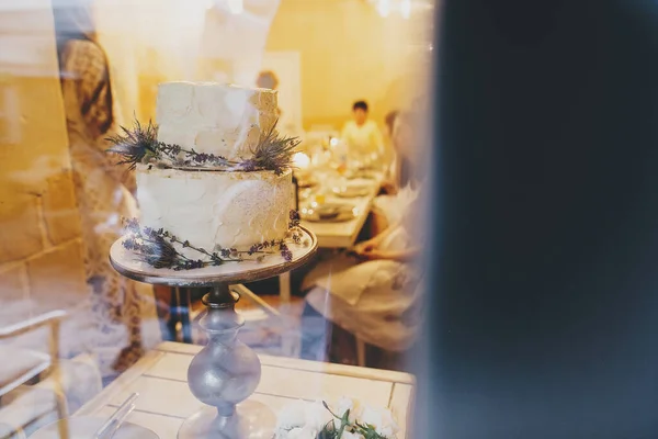 Elegante Pastel Boda Rústico Con Lavanda Decoración Cardo Soporte Vintage — Foto de Stock