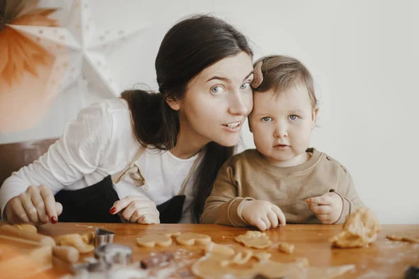 Adorable Little Daughter Mother Making Together Gingerbread Cookies Messy Wooden — Stock Photo, Image