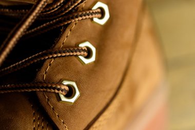 Sarı nubuk çizmeler