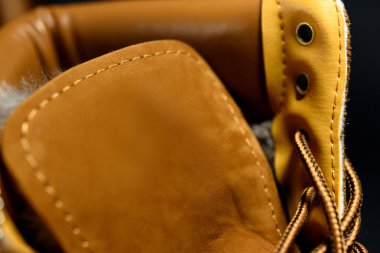 Sarı nubuk çizmeler