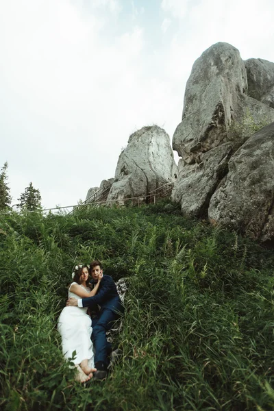 Beautiful wedding couple — Stock Photo, Image