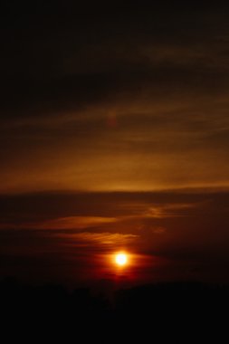 muhteşem sonbahar renkli gökyüzü