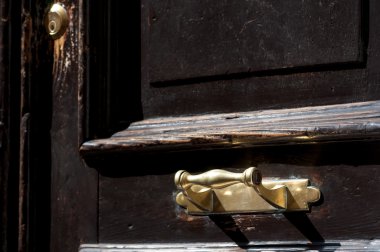 Eski kapı tokmakları, doorknockers ve Kulplar