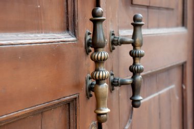 Eski kapı tokmakları, doorknockers ve Kulplar