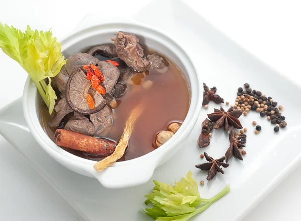 Gerichte der thailändischen und chinesischen internationalen Küche lizenzfreie Stockfotos
