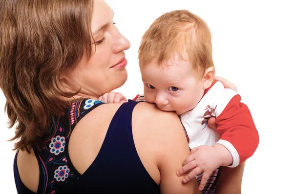 Madre abbracciando suo figlio e giocando — Foto Stock