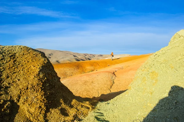 Suelo de color de los depósitos de mercurio en Altai —  Fotos de Stock