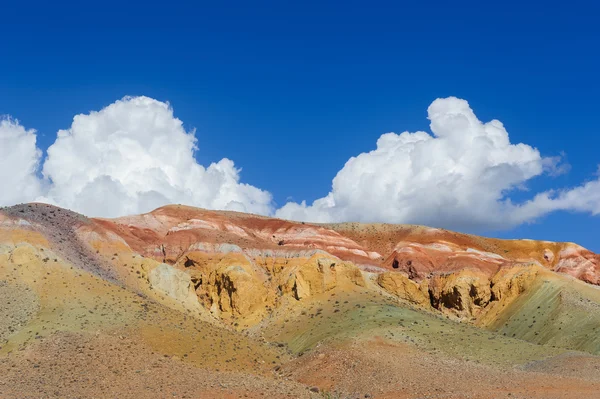 Color del suelo de los depósitos de mercurio — Foto de Stock
