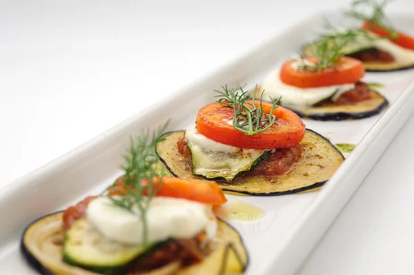 Dishes of international cousine in restaurant — Stock Photo, Image