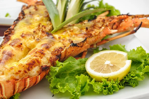 Restoranda uluslararası cousine yemekleri