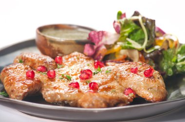 Bir restoranda inernational mutfağı yemekleri