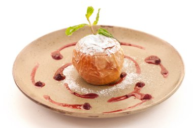 Bir restoranda dünya mutfağı yemekleri