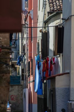 Sokak Görünümü'nde eski İtalyan şehir Chiggia