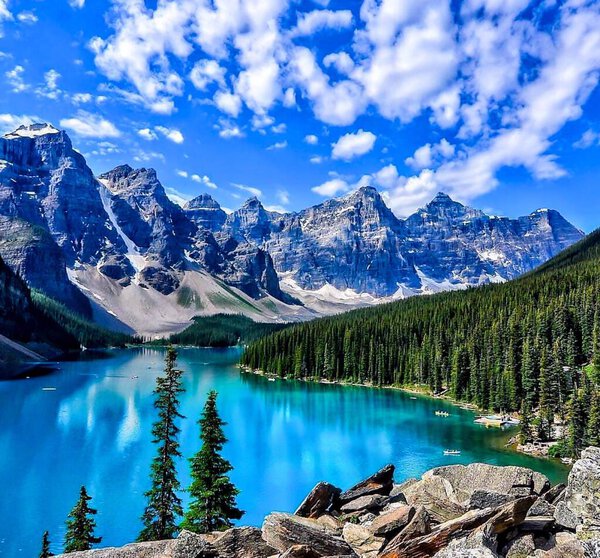 Moraine lake in Banff national park, Canadian rockies, Alberta, Canada