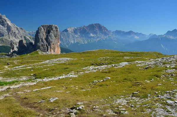 Vacker Utsikt Över Cinque Torri Och Monte Cristallo — Stockfoto