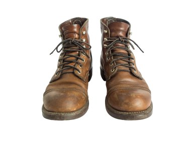 Erkek deri ayakkabı beyaz arka plan üzerinde izole. Kırpma yolu.